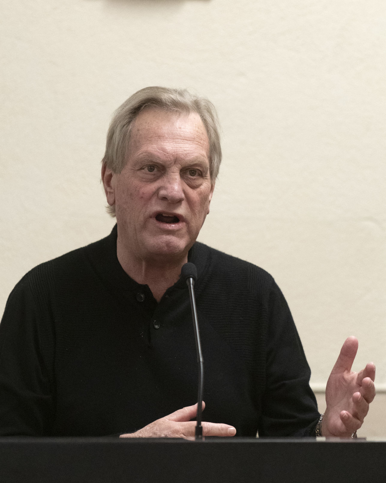 Simpson talks dams with Jerome County Commissioners